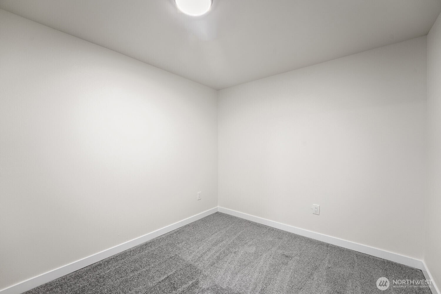 1302 SW 125th Place