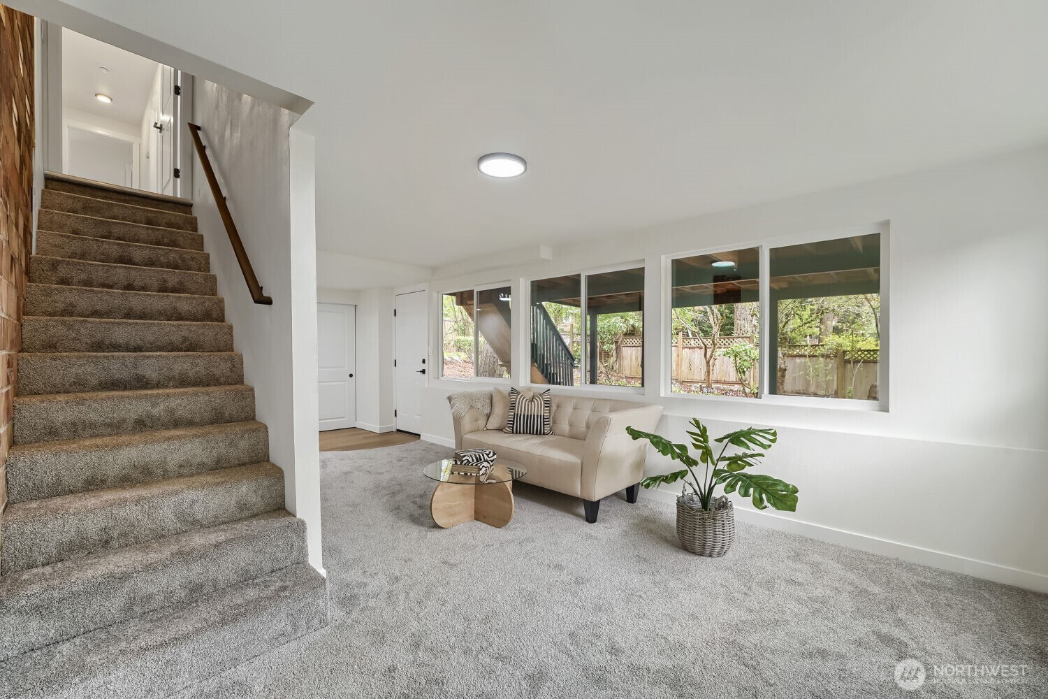 1302 SW 125th Place