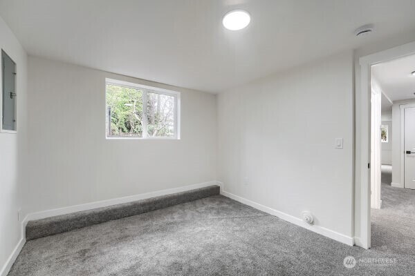 1302 SW 125th Place