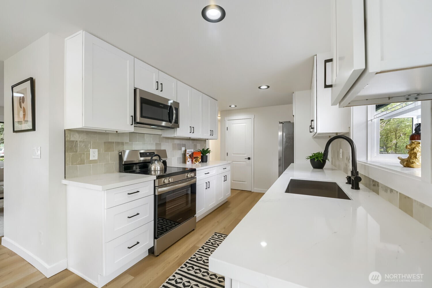 1302 SW 125th Place