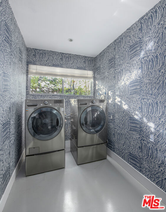 11472 Laurelcrest Road