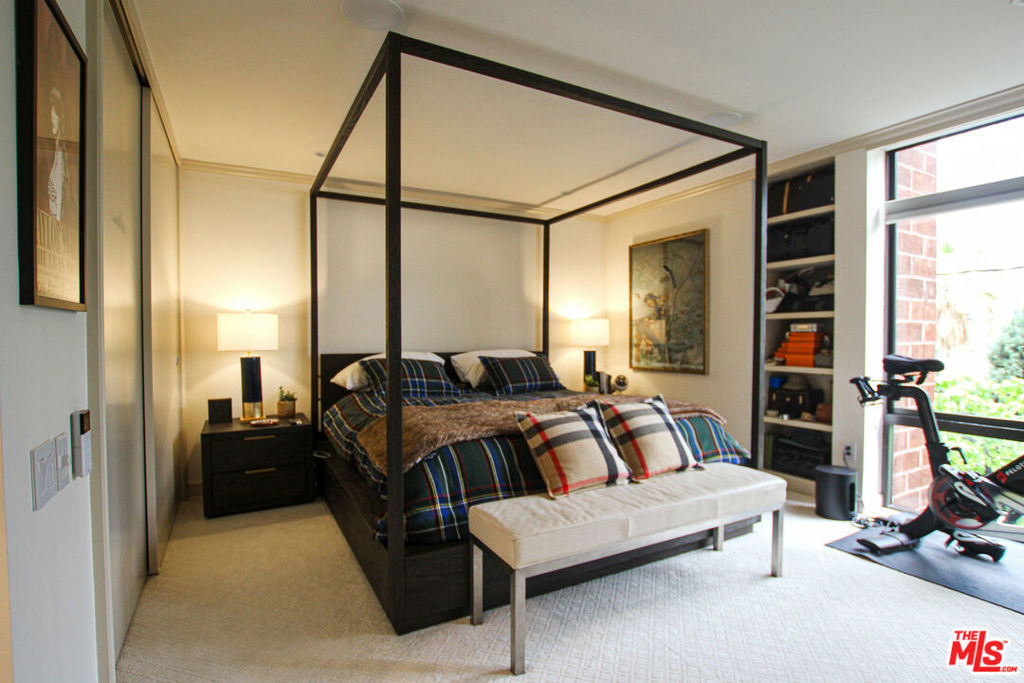 1033 Carol Drive 104