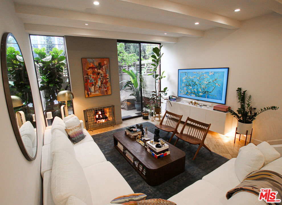 1033 Carol Drive 104