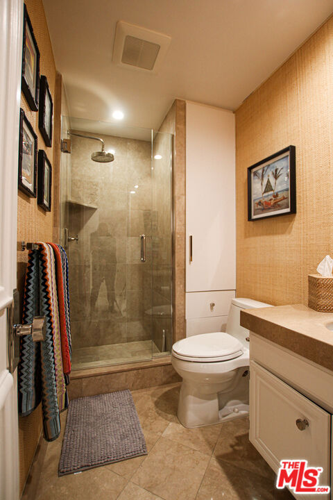 1033 Carol Drive 104