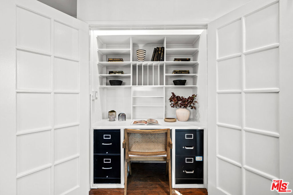 839 Larrabee Street 8