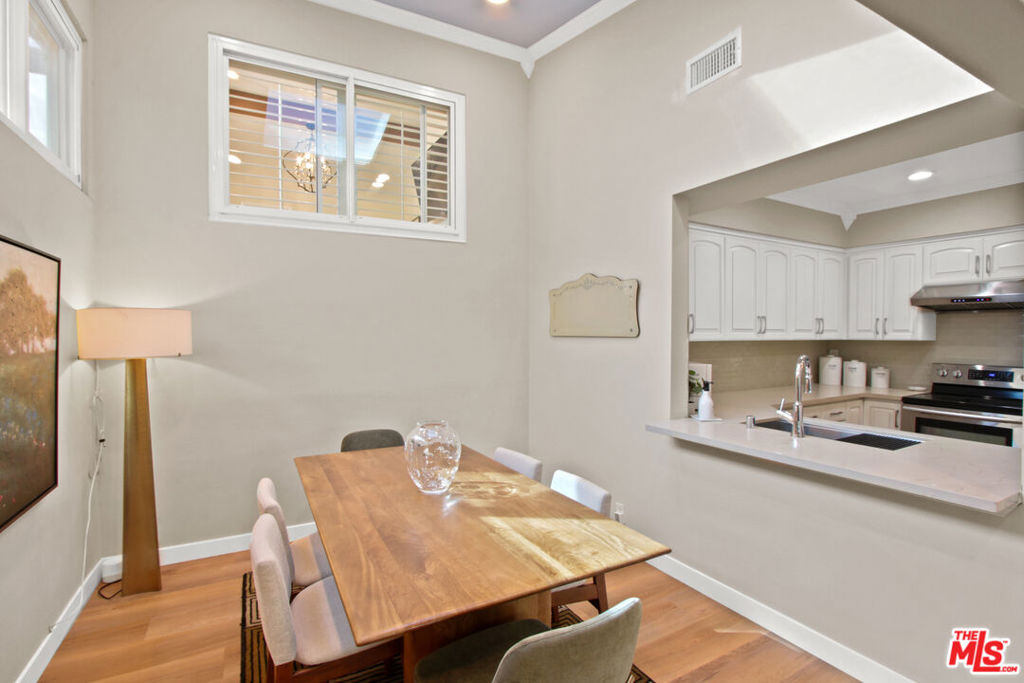 3500 W Manchester Boulevard 19