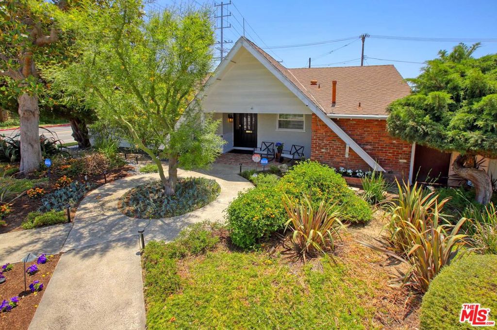 16600 Nordhoff Street