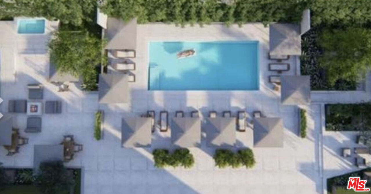 999 N Doheny Dr Unit: 401