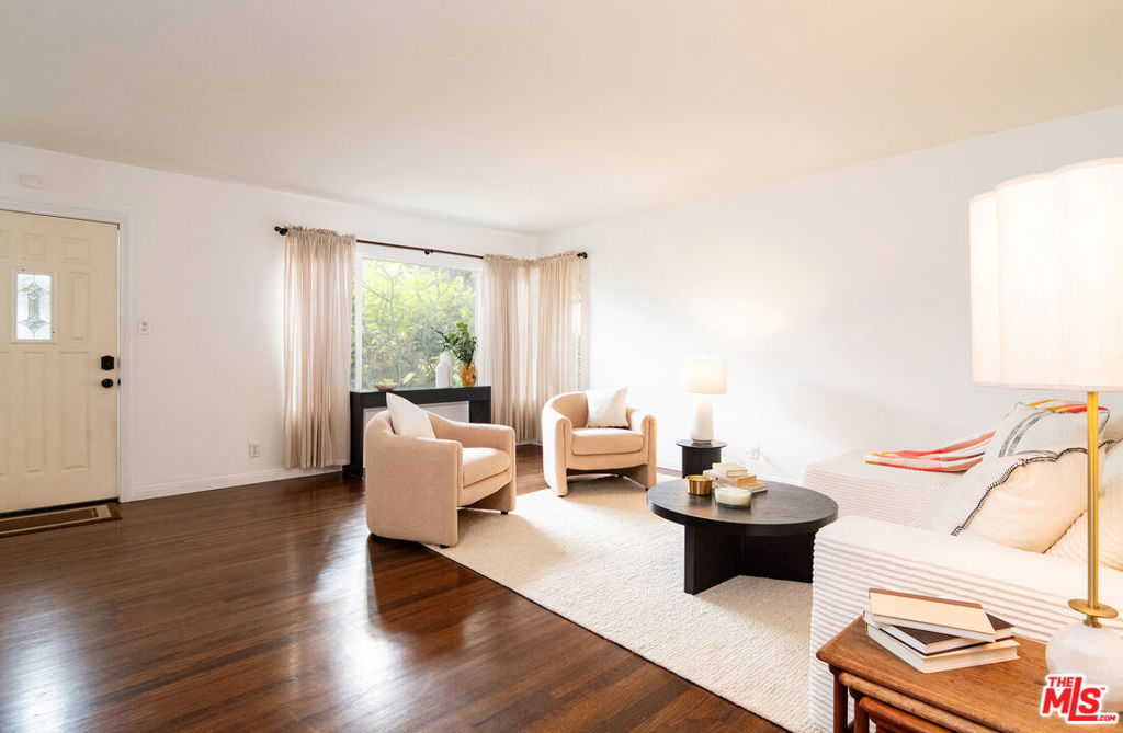 326 Hermosa Avenue 7