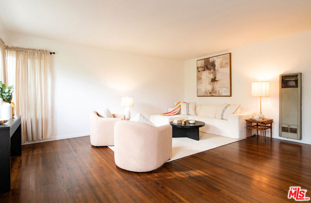 326 Hermosa Avenue 7