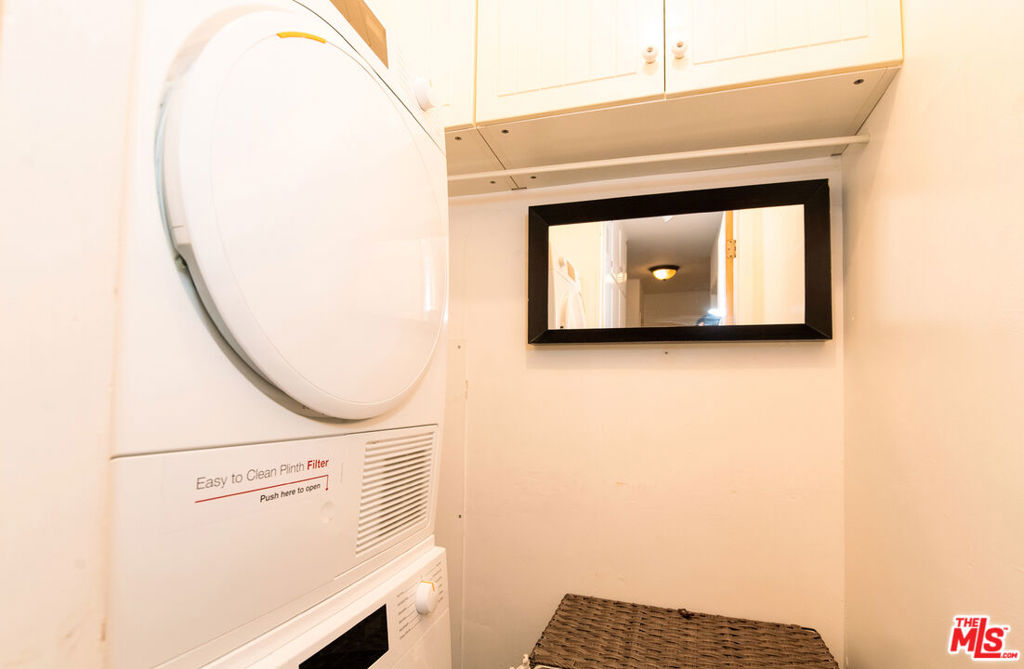 326 Hermosa Avenue 7