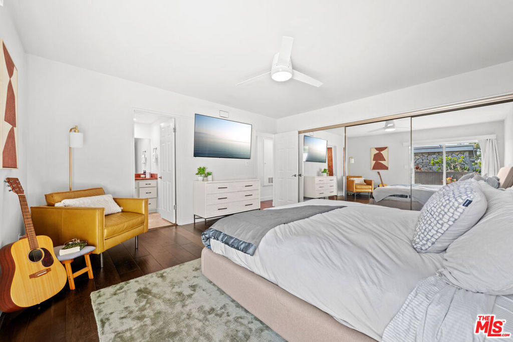 4800 La Villa Marina Unit F