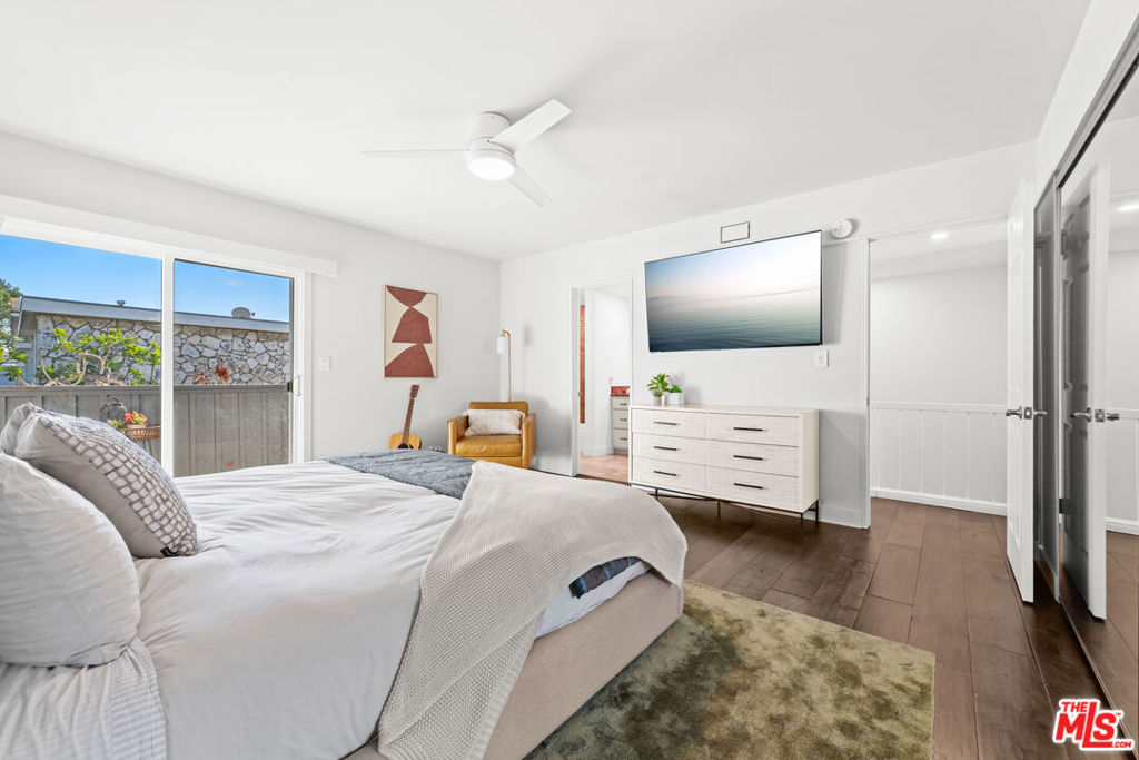 4800 La Villa Marina Unit F