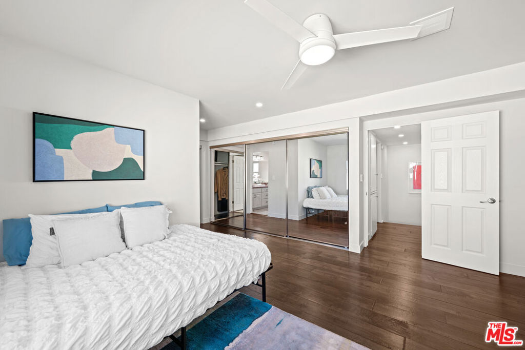 4800 La Villa Marina Unit F