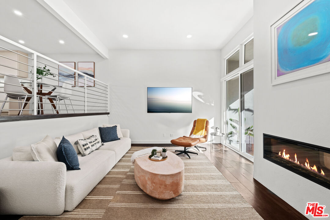 4800 La Villa Marina