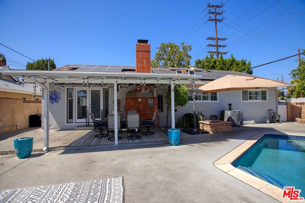 16600 Nordhoff Street