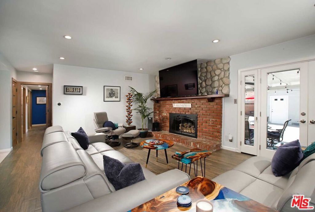 16600 Nordhoff Street