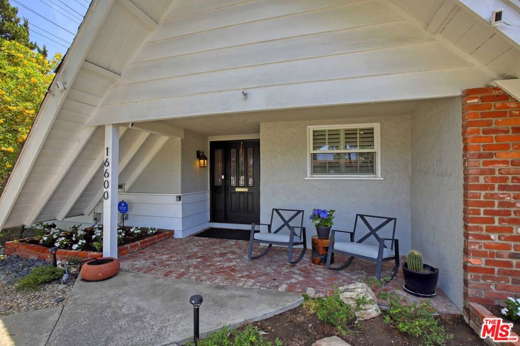 16600 Nordhoff Street