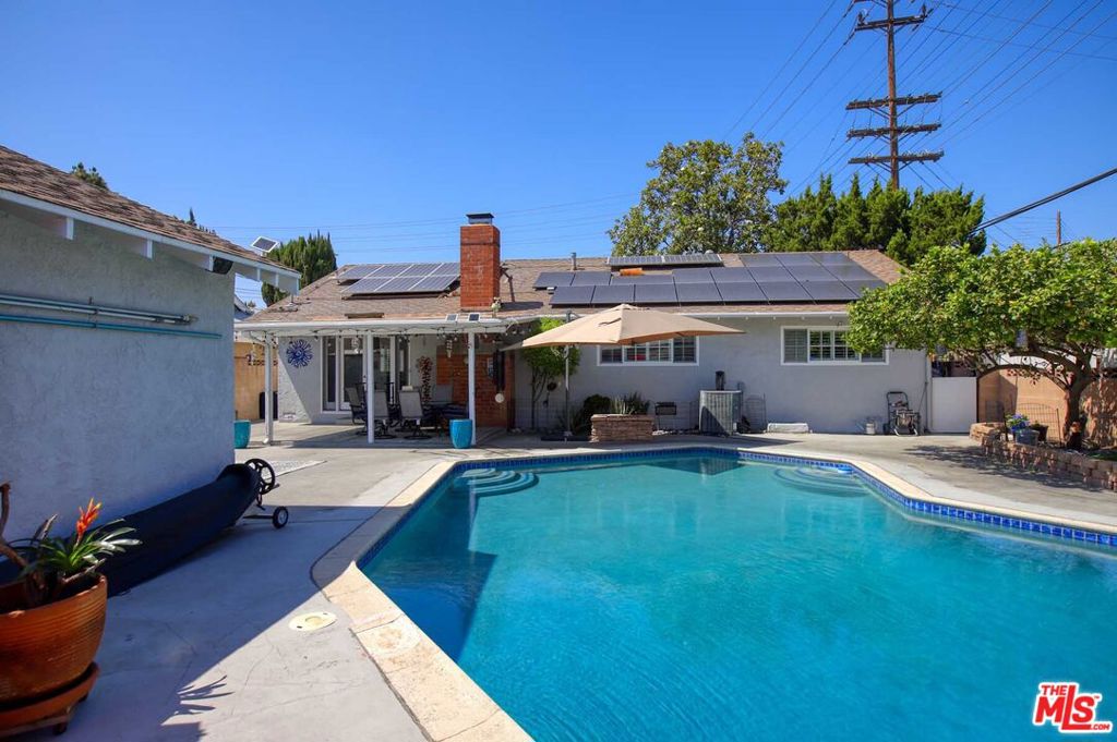 16600 Nordhoff Street