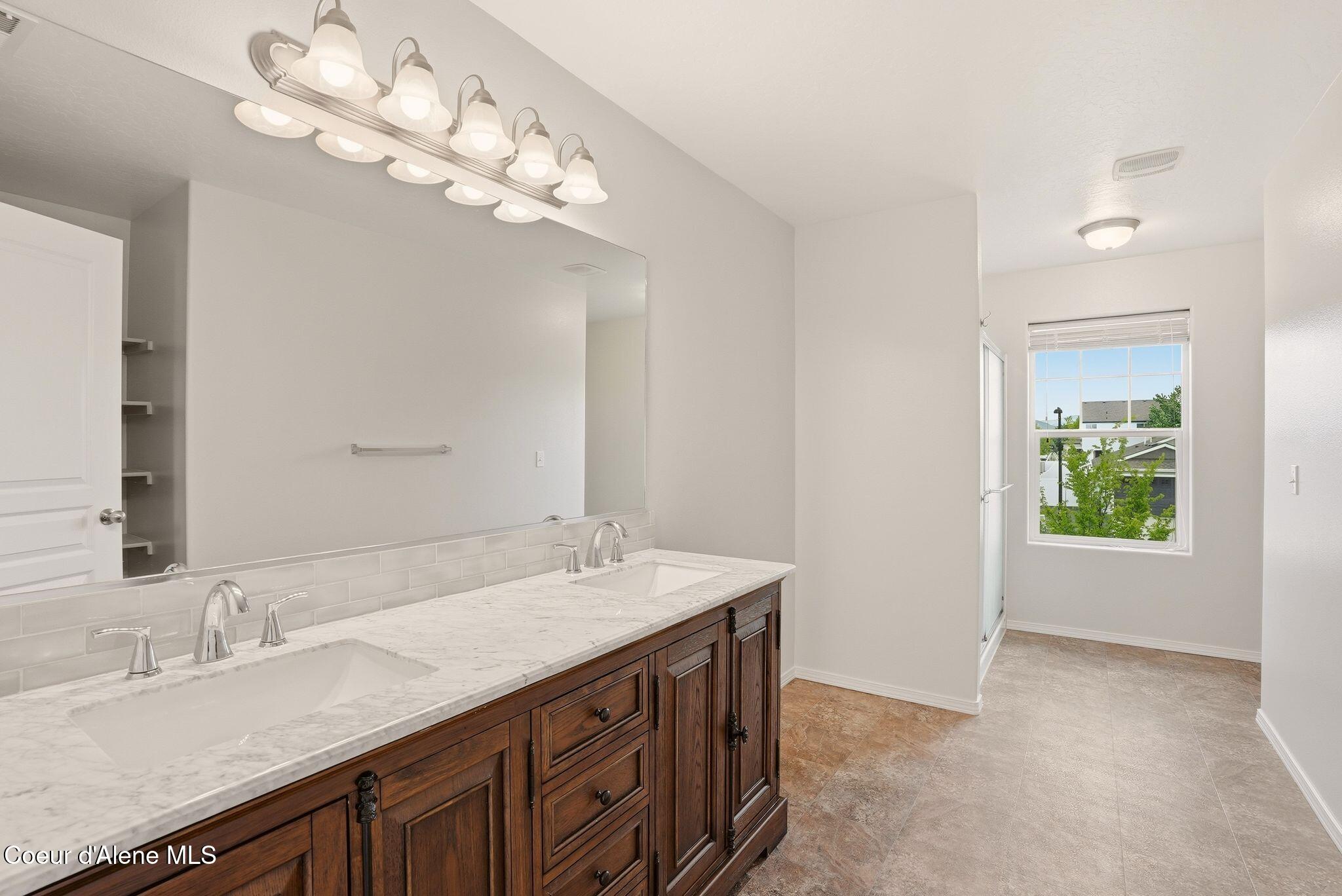 4490 W Magrath DR, Coeur d'Alene