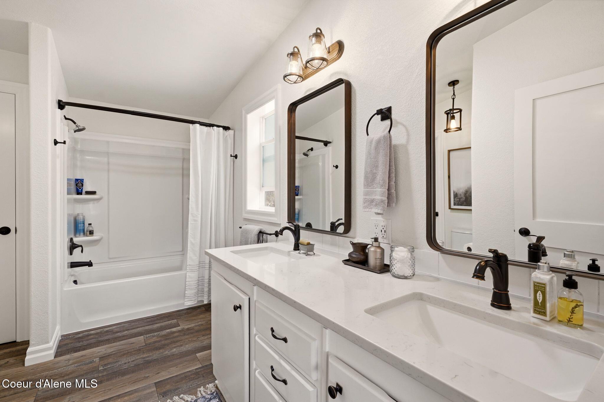 10439 W Cougar Gulch RD, Coeur d'Alene