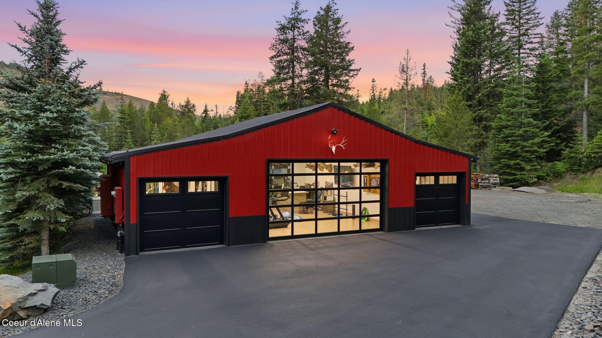 10439 W Cougar Gulch RD, Coeur d'Alene