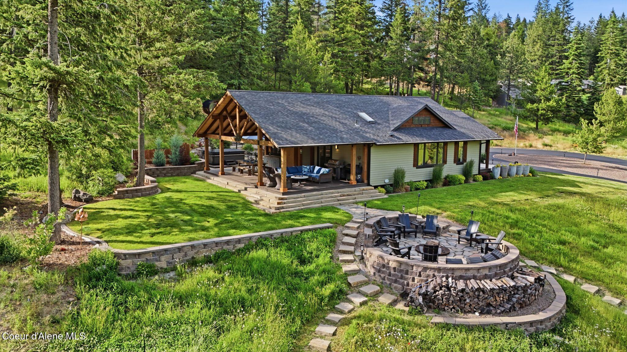 10439 W Cougar Gulch RD, Coeur d'Alene