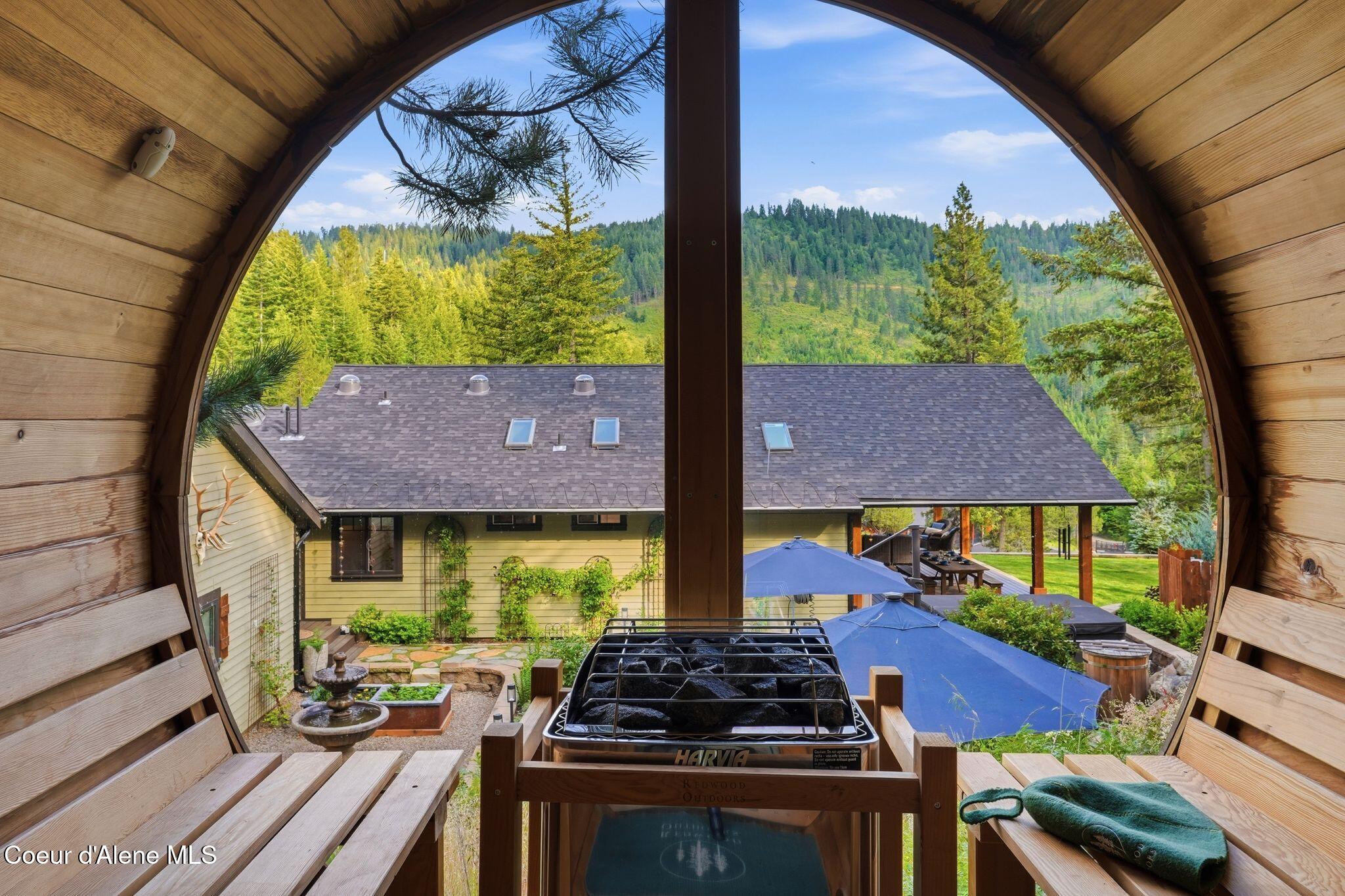 10439 W Cougar Gulch RD, Coeur d'Alene