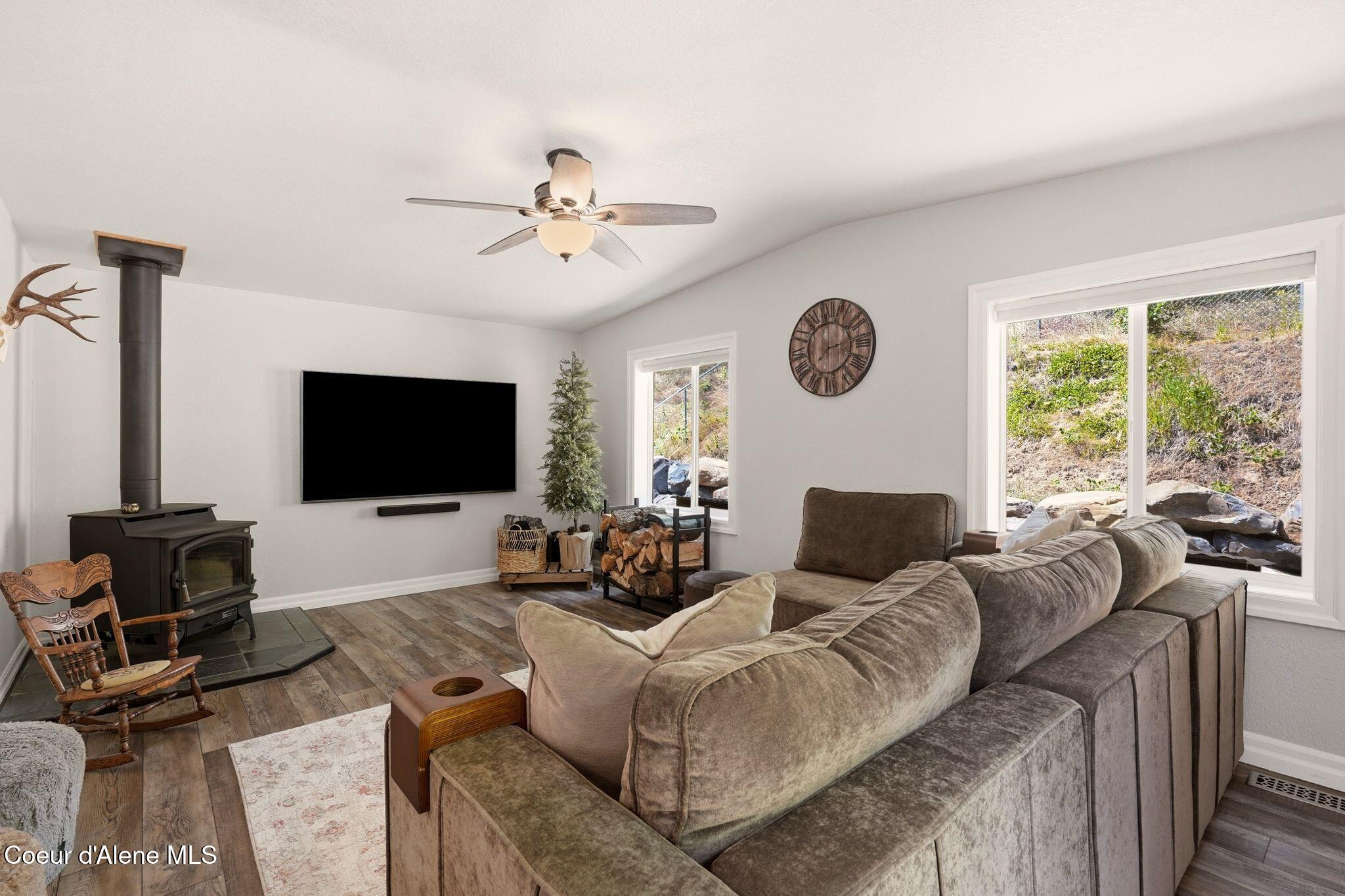 10439 W Cougar Gulch RD, Coeur d'Alene