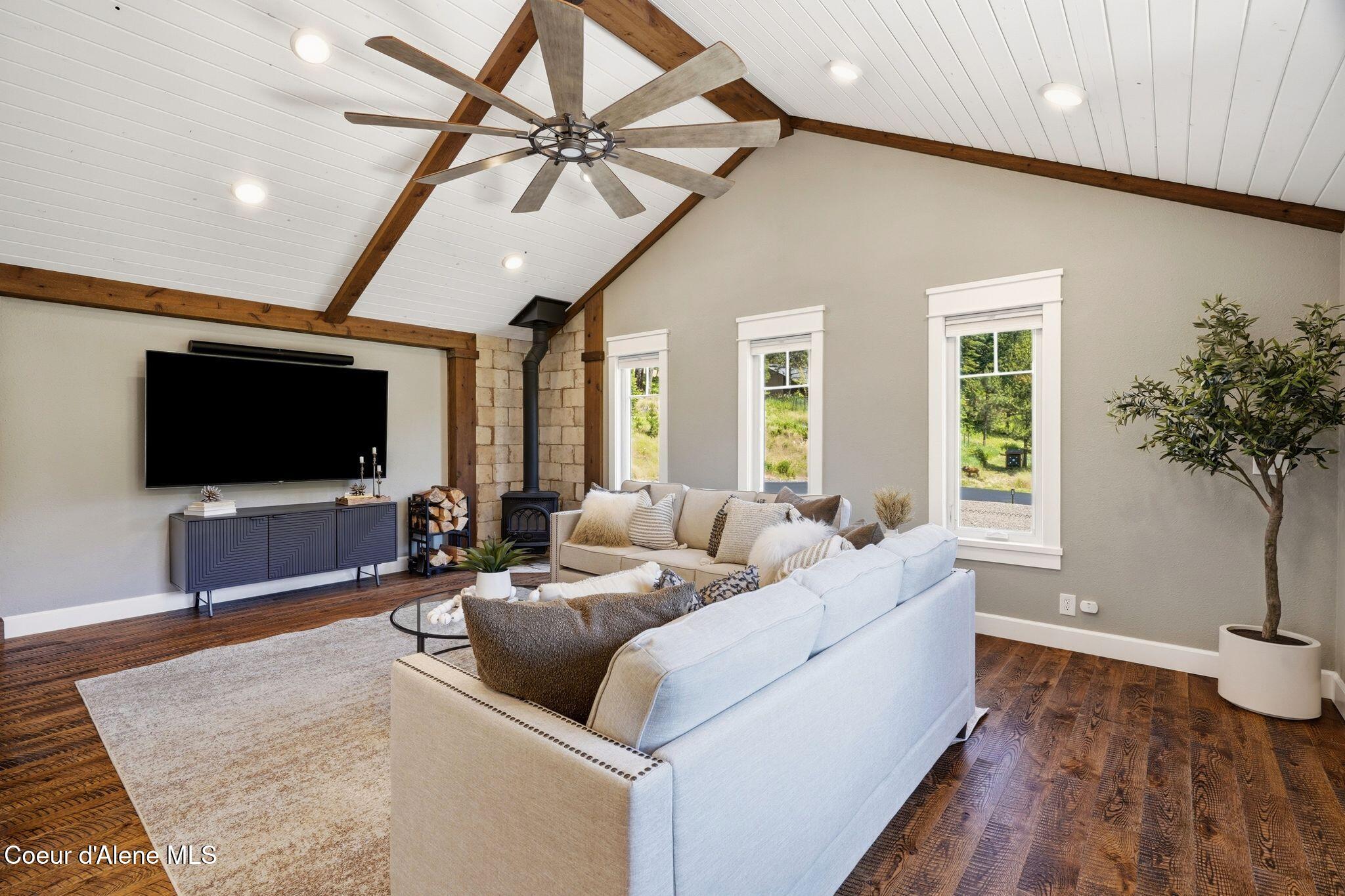 10439 W Cougar Gulch RD, Coeur d'Alene