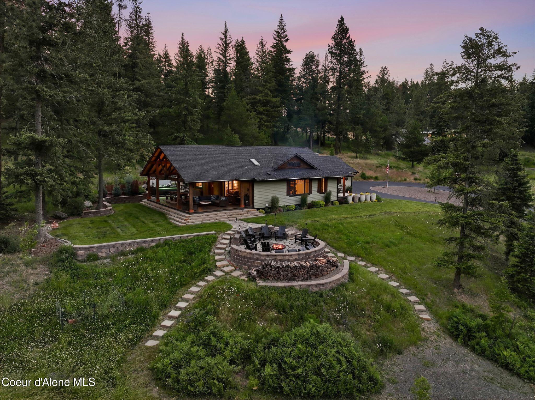 10439 W Cougar Gulch RD, Coeur d'Alene