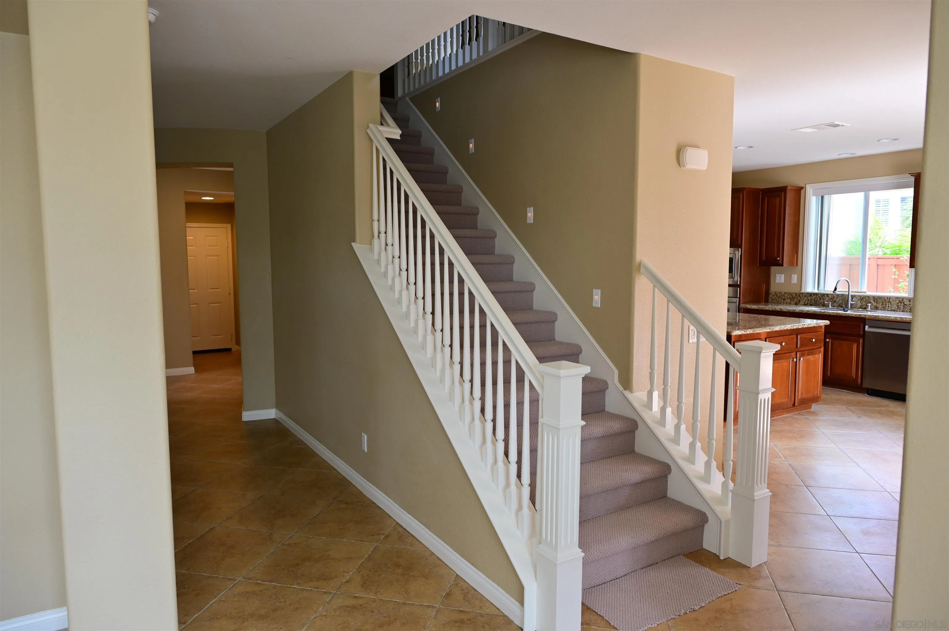 1167 Vista Pointe Blvd