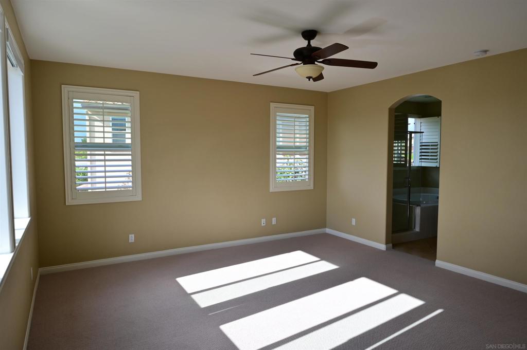 1167 Vista Pointe Blvd