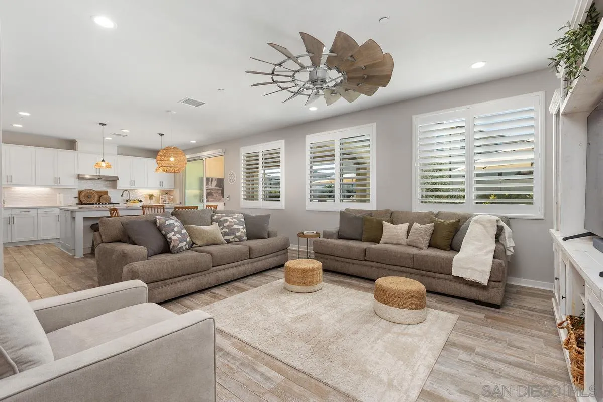 31688 Calle De Las Estrellas