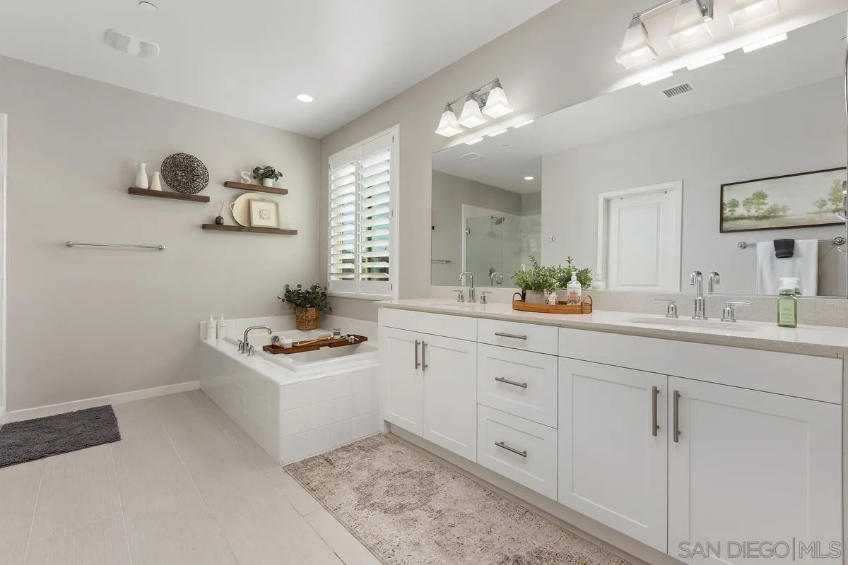 31688 Calle De Las Estrellas