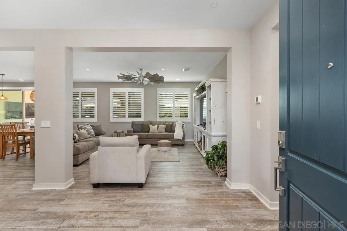 31688 Calle De Las Estrellas