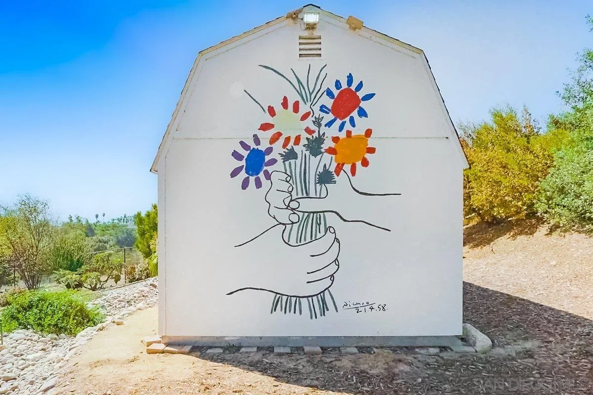 2860 Via Rancheros Way