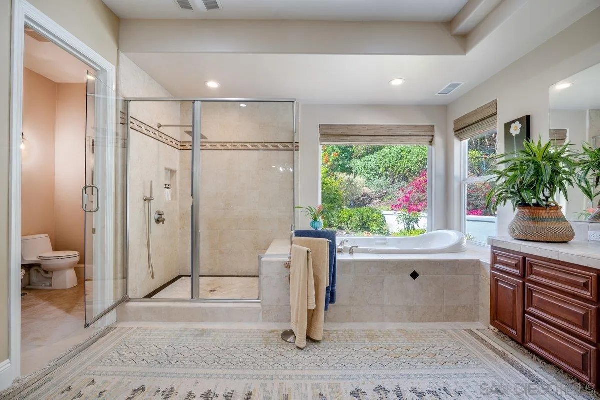 2860 Via Rancheros Way