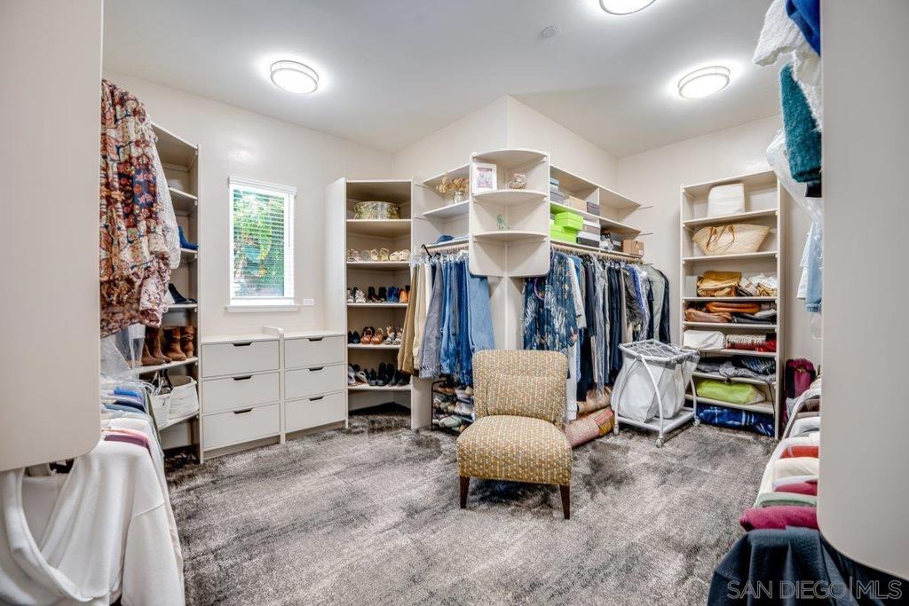 2860 Via Rancheros Way