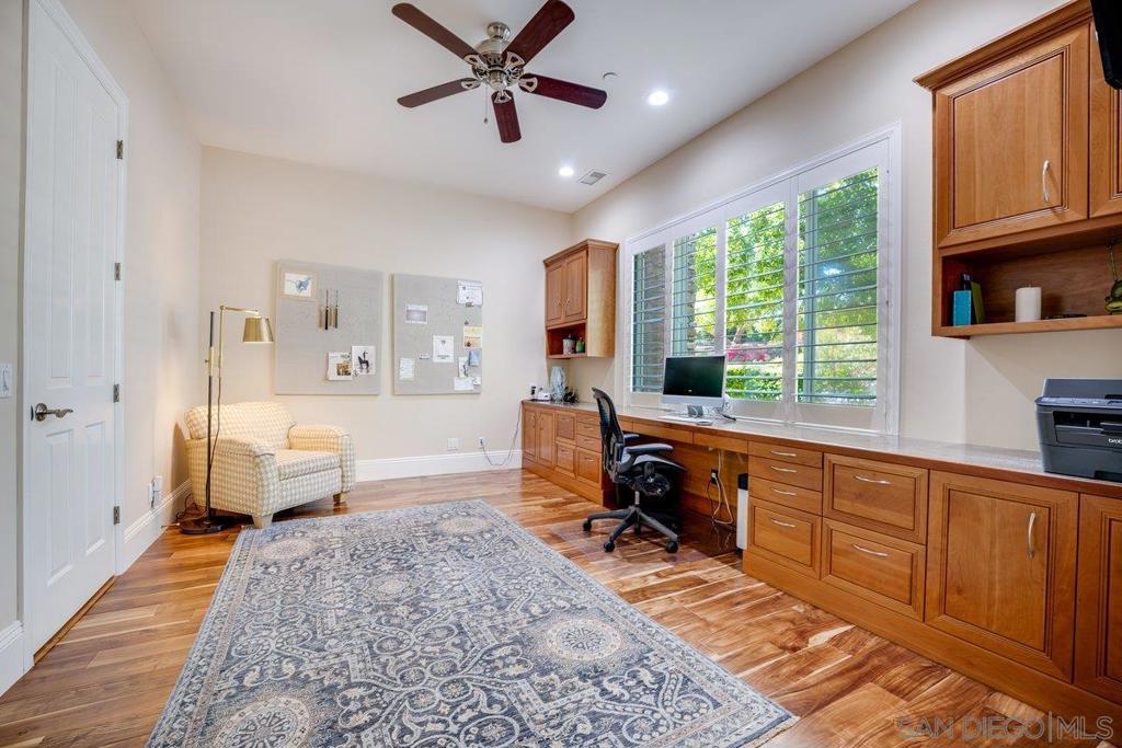 2860 Via Rancheros Way