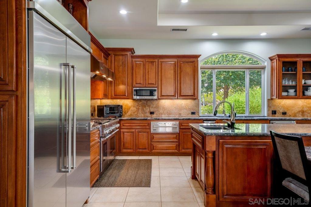 2860 Via Rancheros Way