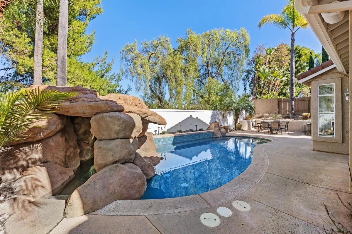 4802 Baroque Terrace