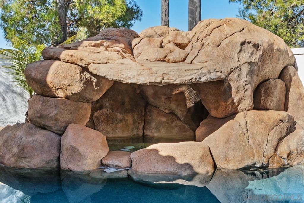 4802 Baroque Terrace