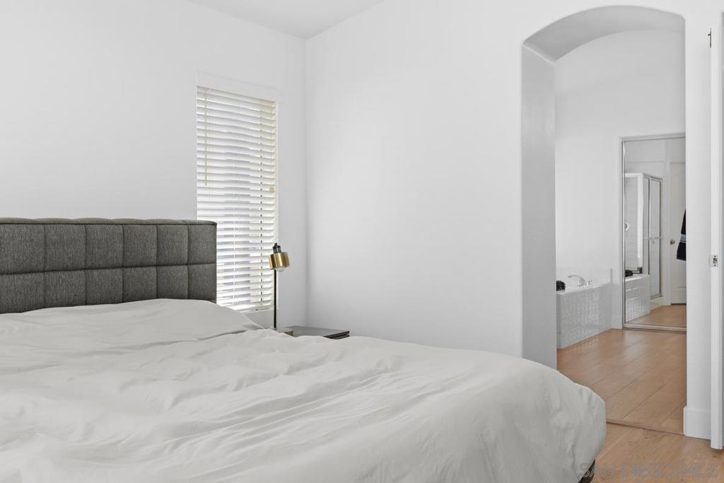 4802 Baroque Terrace