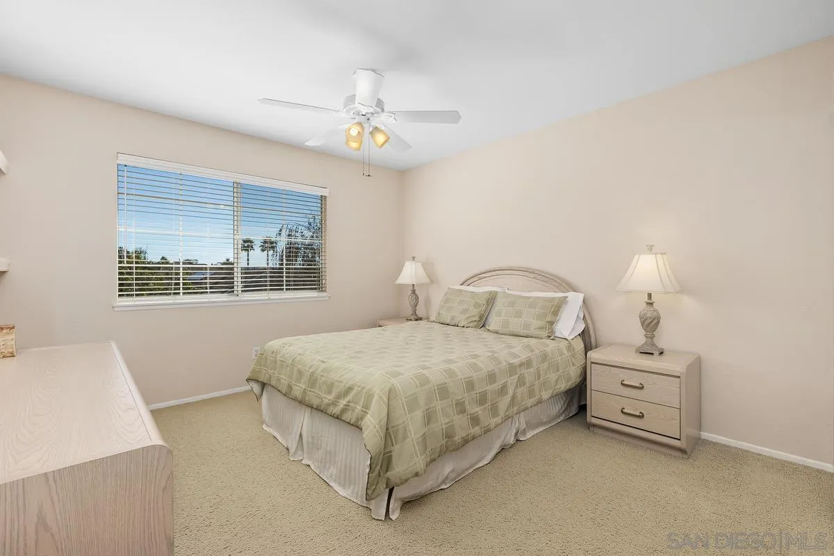 4863 Marblehead Bay Dr