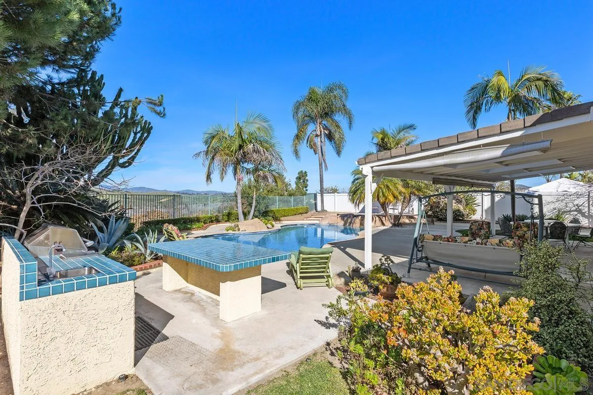 4863 Marblehead Bay Dr