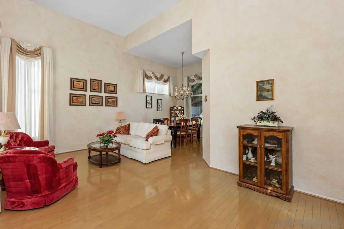 4863 Marblehead Bay Dr