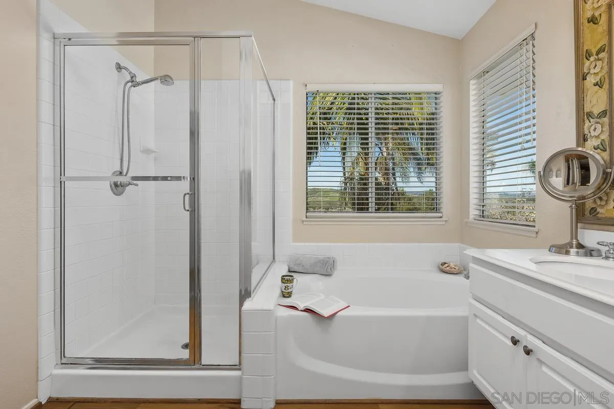 4863 Marblehead Bay Dr