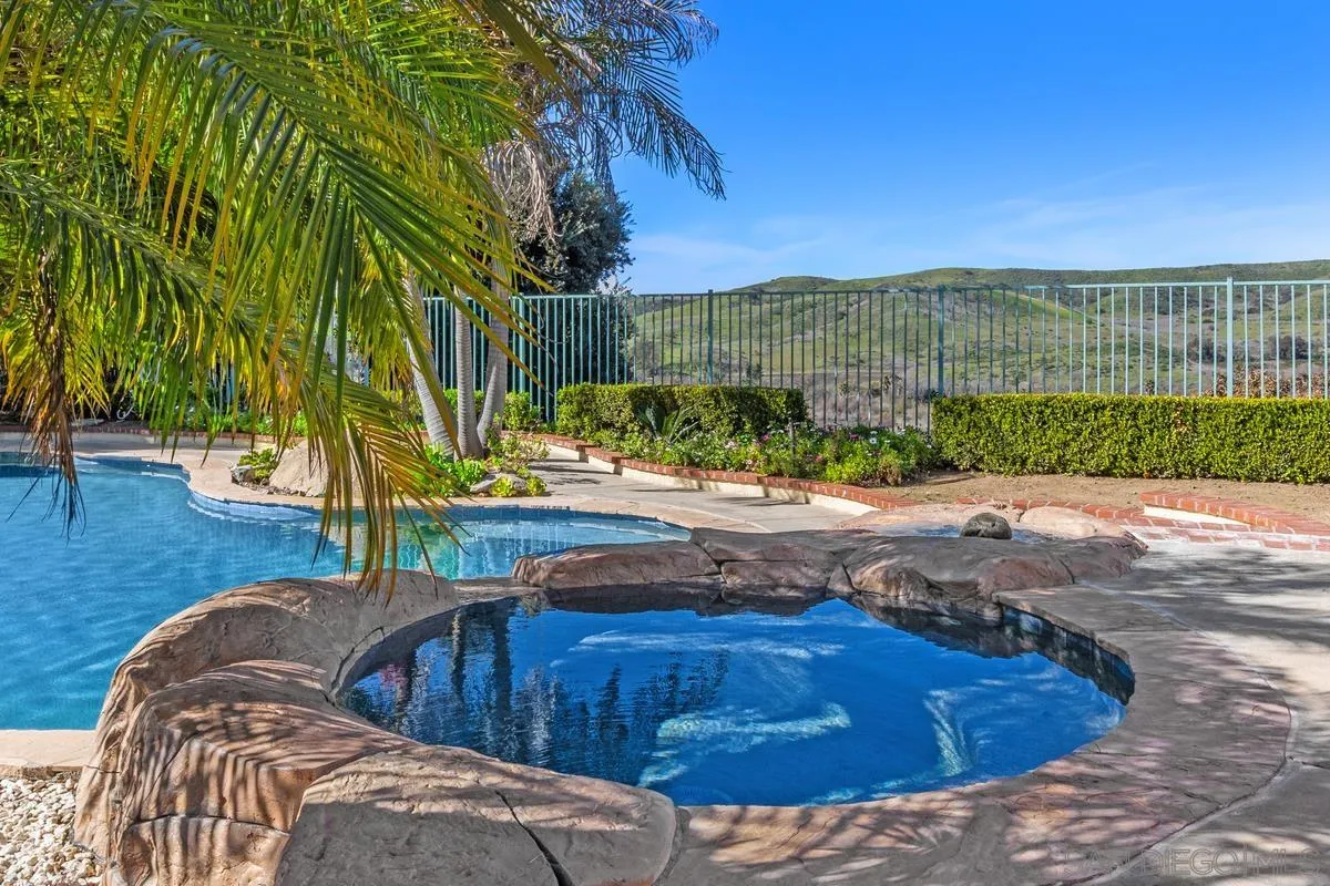 4863 Marblehead Bay Dr