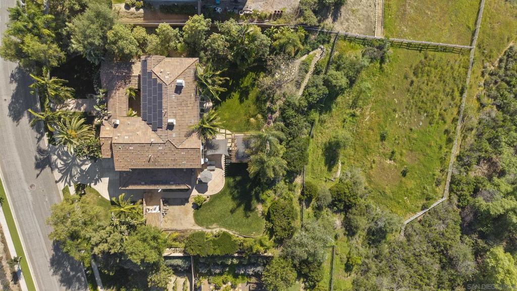 2105 Timneh Court